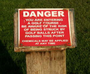 Do the risks outweigh the rewards in golf? (photo by Roger Kidd / CC BY 2.0)
